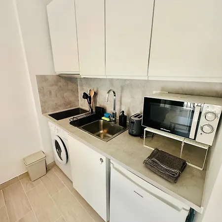 Eureka Apartment *